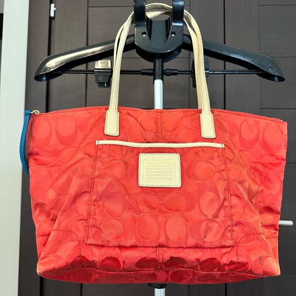 Coach Coral Tote Bag with Cream Handles - Picture 1 of 10